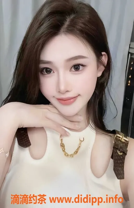 无锡楼凤-无锡周小宝 168cm C杯 1100元起受欢迎