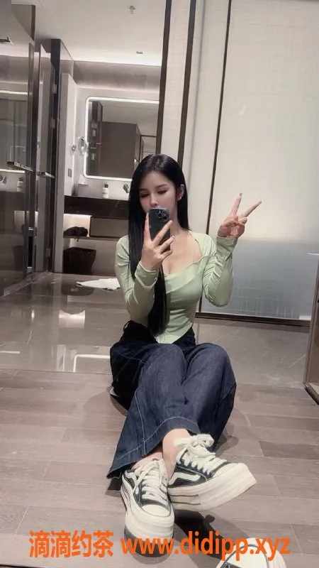 惠州楼凤-大亚湾小敏，168身高，25岁C罩杯，服务600起