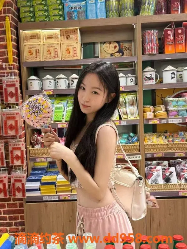 常州楼凤-常州妍妍，21岁，165高，92斤，服务质量好