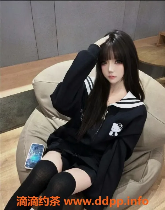 常州楼凤-常州小柔：20岁163cm，90斤C杯，800元服务