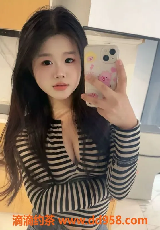 常州楼凤-新北嫩妹陪浴服务，身高160、体重98