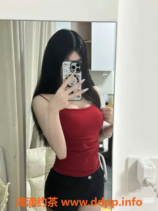 南通楼凤资源信息,崇川区万达的18岁雪生百合，160高94体重