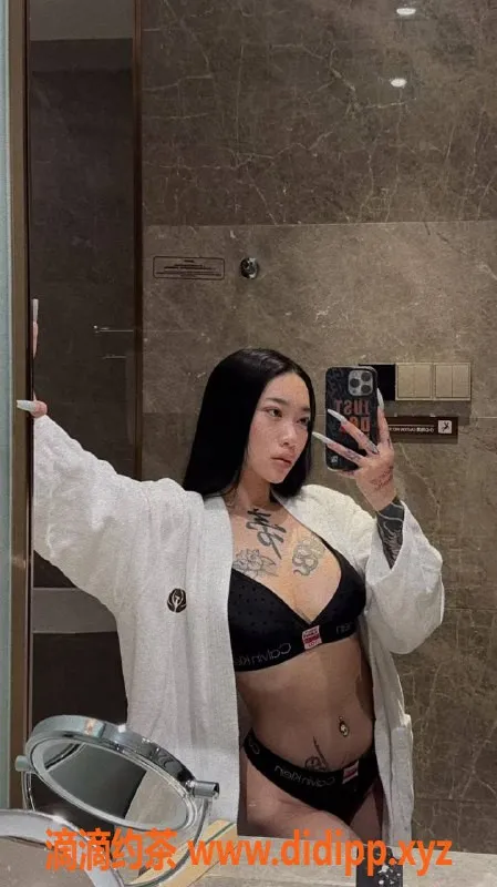 青岛楼凤-市北新人混血，168高挑身材，23岁D杯热辣服务