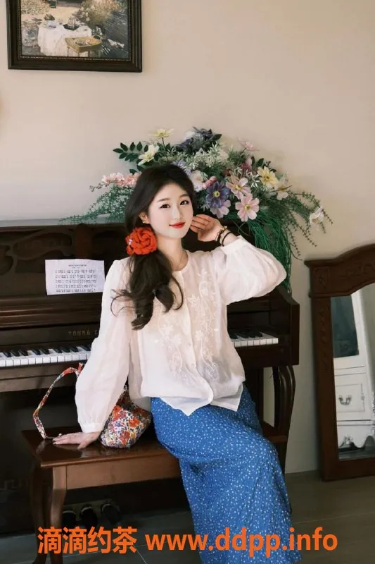 无锡楼凤-无锡可可：173cm D杯美丽身姿，1100元体验