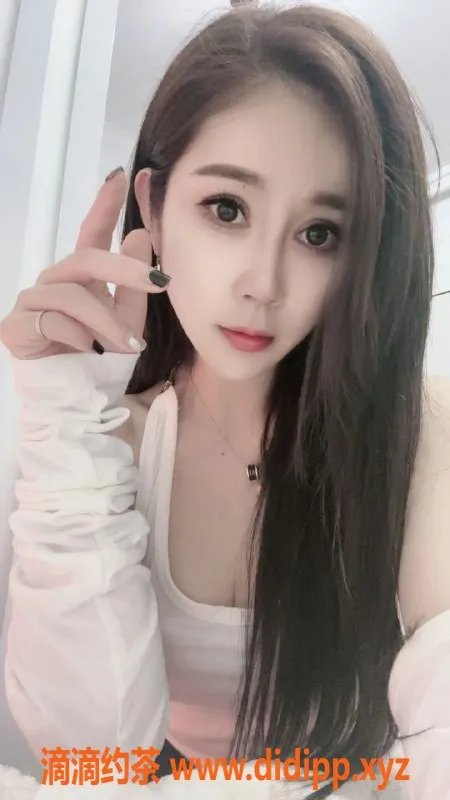 上海楼凤-普陀#小美 25岁165cm天然D 纯莞式服务