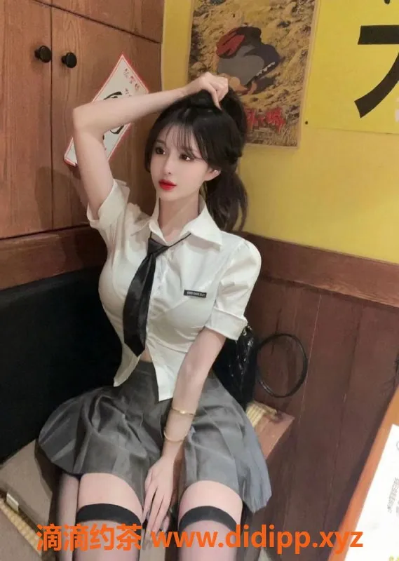 南通楼凤-崇川区鑫鑫，166cm，23岁魅力服务