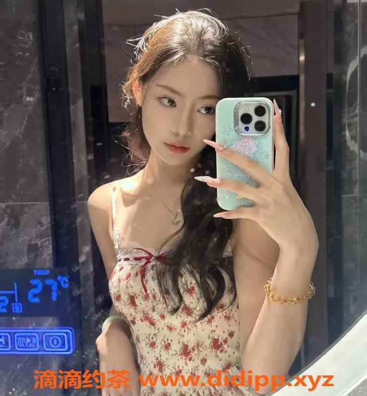 常州楼凤-常州桃怡，19岁160cm，90斤B+，800P高效服务