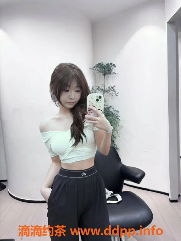 常州楼凤资源信息,常州小鹿 20岁 C胸165高 服务2800元起