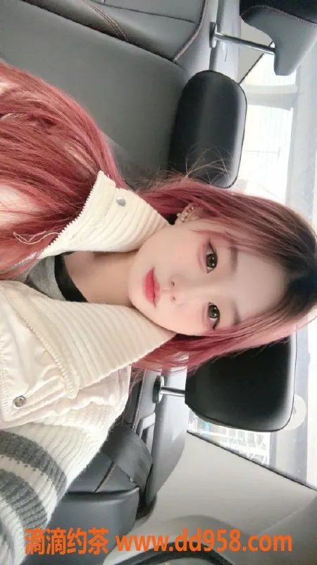 无锡楼凤-无锡白雪 172cm C罩杯 1100P特惠服务