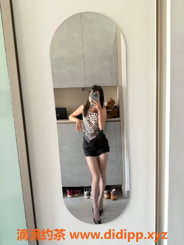 南通spa会所-启东28岁中等身材妹妹，性格热聊，398元服务