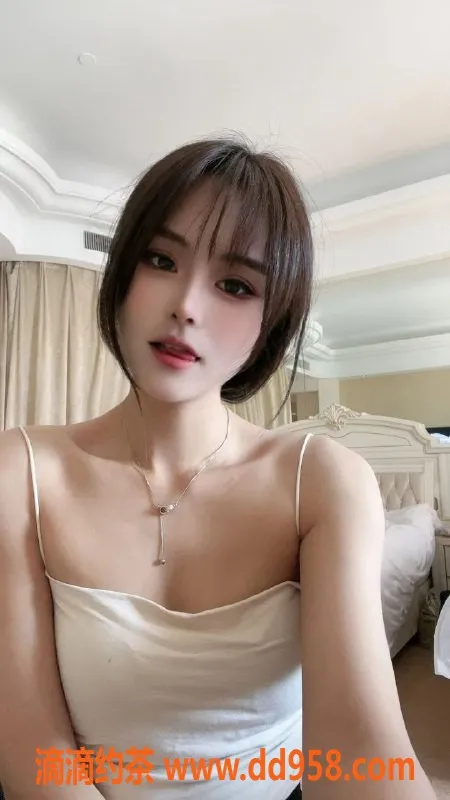 无锡楼凤-白金汉爵兔子酱，身高69，毒龙服务体验