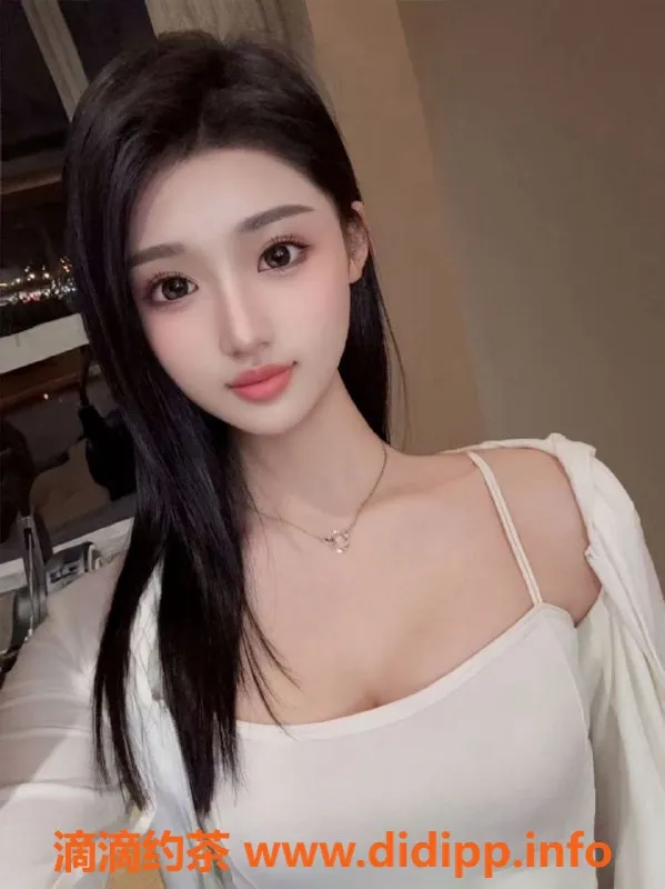 常州楼凤资源信息,常州兔兔，22岁165身高，600元起服务