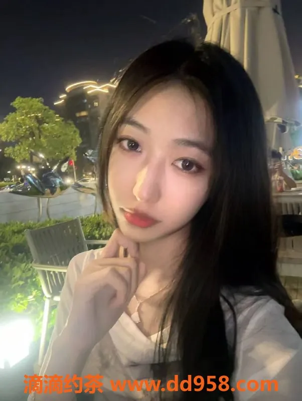 常州楼凤-常州米卡，23岁170高挑C罩杯，800元轻松体验