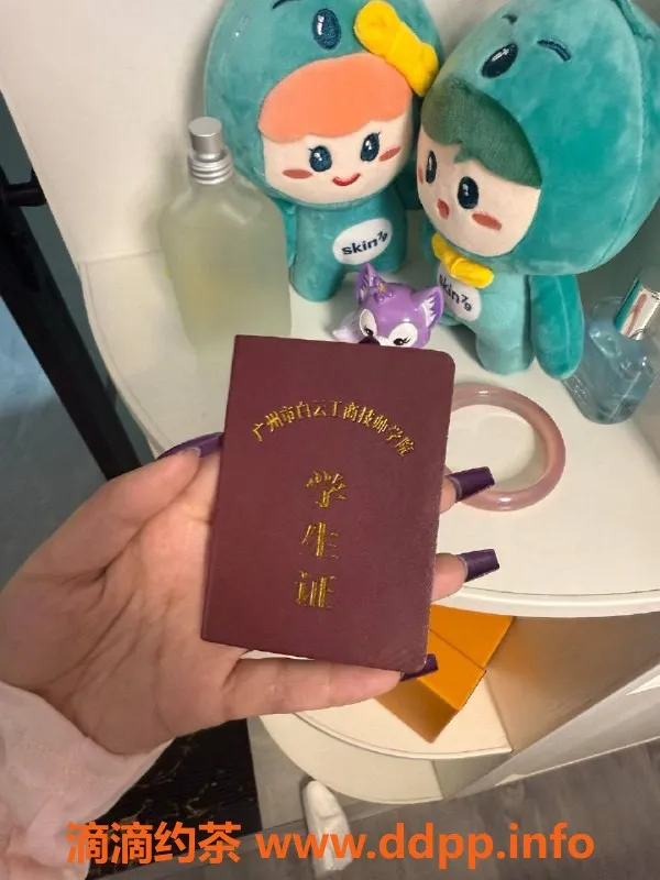 南通楼凤-崇川区学生苏苏，165cm，110斤，提供全方位服务