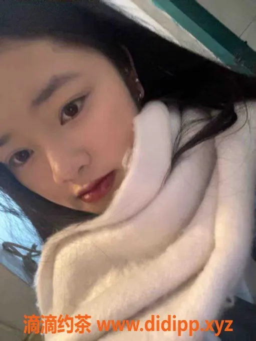 常州楼凤-新北小蛮，165cm嫩妹，700起陪浴服务