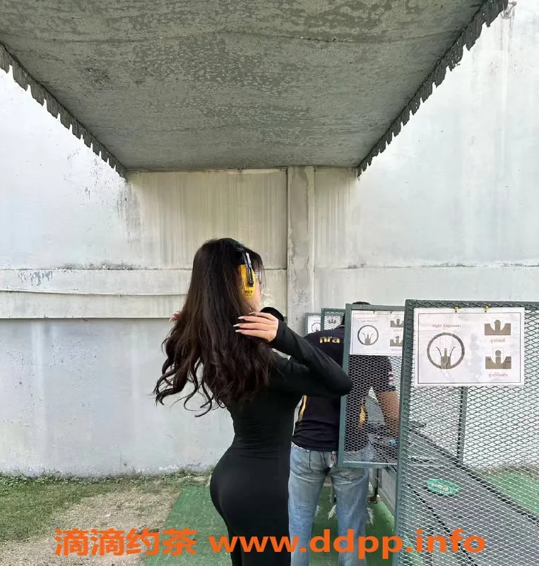 南通楼凤-开发区清纯御姐夏树，8p价位，值得体验