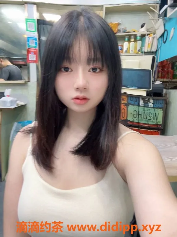 杭州楼凤-上城黎启萌，嫩妹服务，69互舔体验