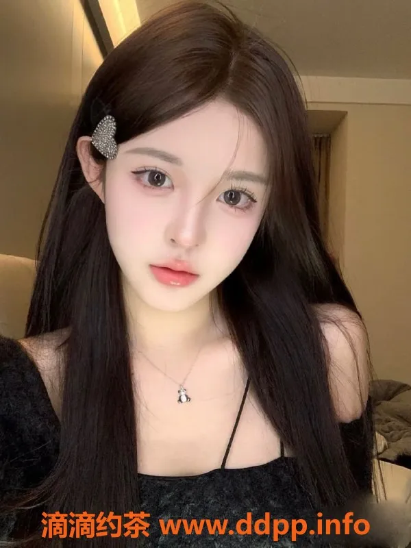 常州楼凤-武进青青，163高92重嫩妹，课费800起