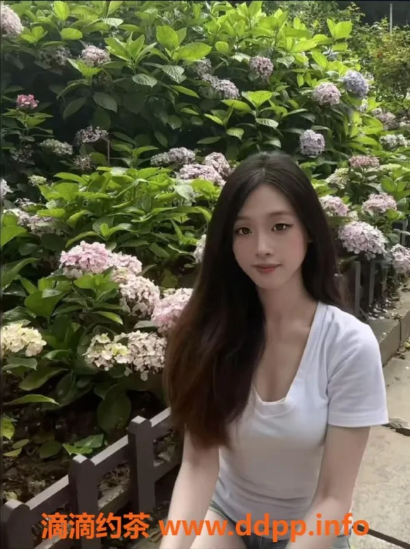 常州楼凤-常州楚楚 160cm, 20岁, 600P高性价比服务