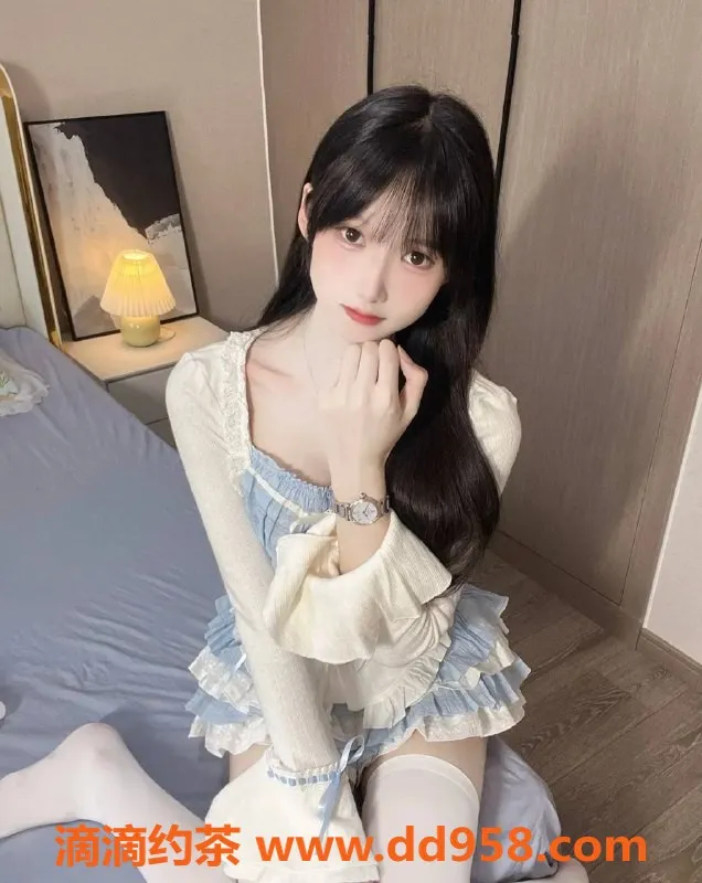徐州楼凤-徐州云龙区甜甜，女大学生165，87斤刚下海