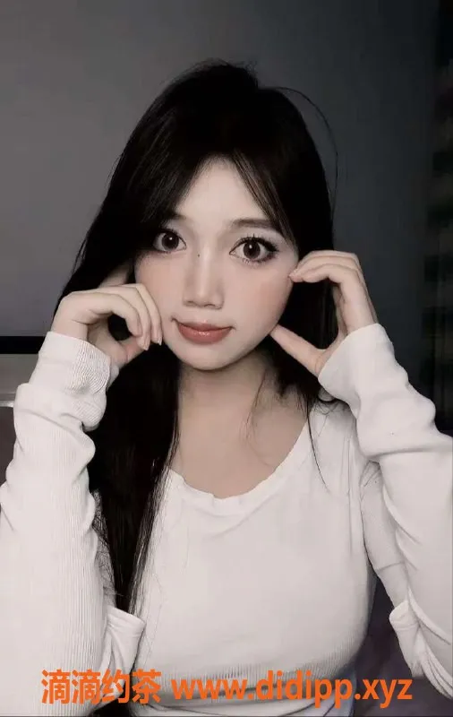 常州楼凤-常州南西，身高165胸围C，21岁全服务