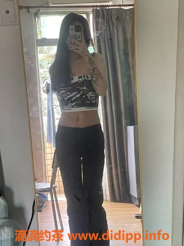 惠州楼凤-东平地铁站骚骚 170CM制服诱惑