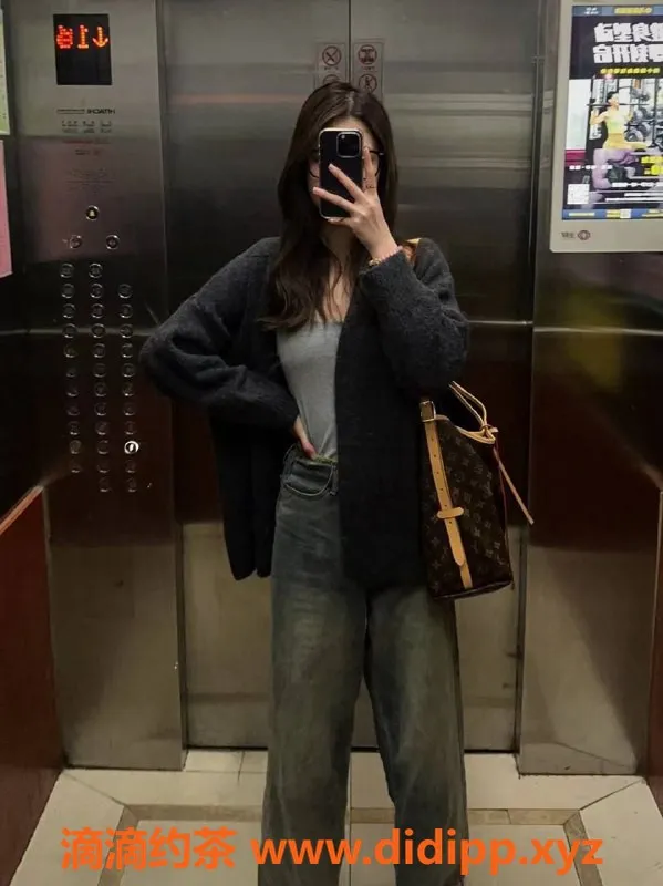 常州楼凤资源信息,常州茜茜，21岁168公分C杯美丽女神，性价比超高