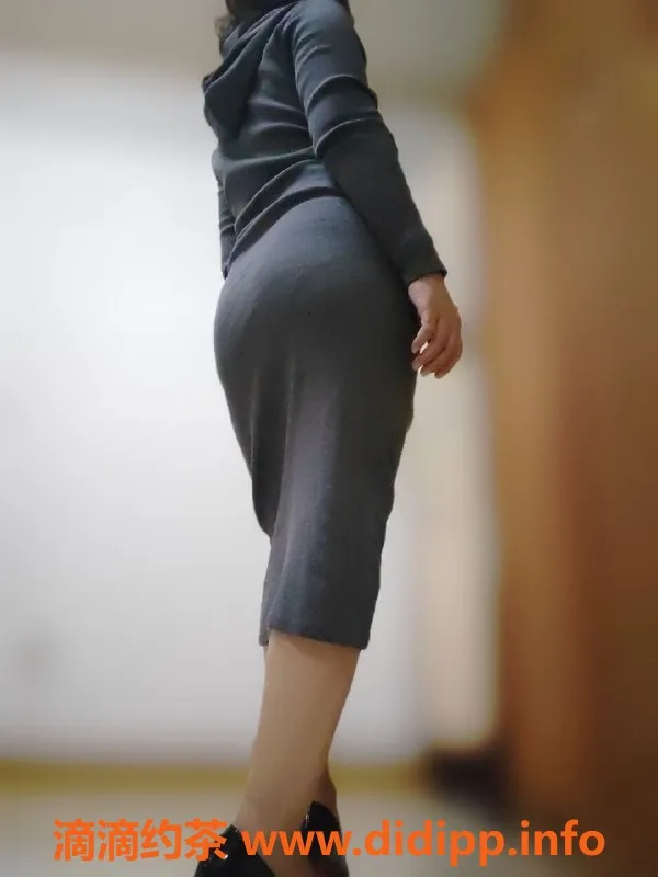 南通楼凤资源信息,崇川区十三姨，热情服务大胸御姐