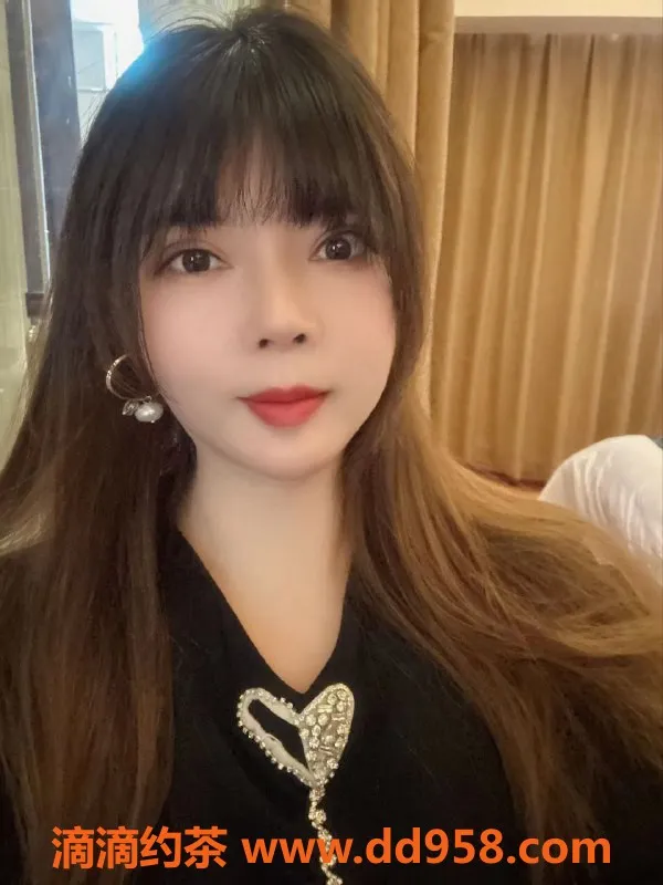 南通楼凤-崇川区小菠菜，6p 12p大胸完美服务