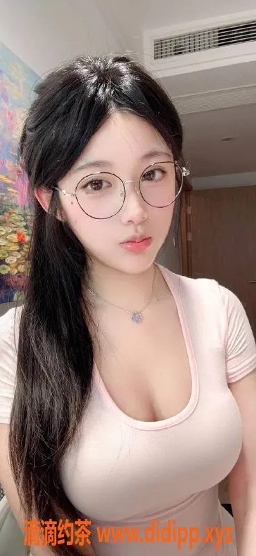 杭州楼凤资源信息,拱墅区小依依，身高165，体重45，服务超赞