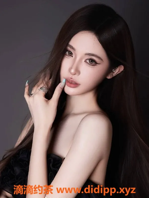 徐州楼凤-徐州妮妮，169身高90体重，极致完美御姐服务