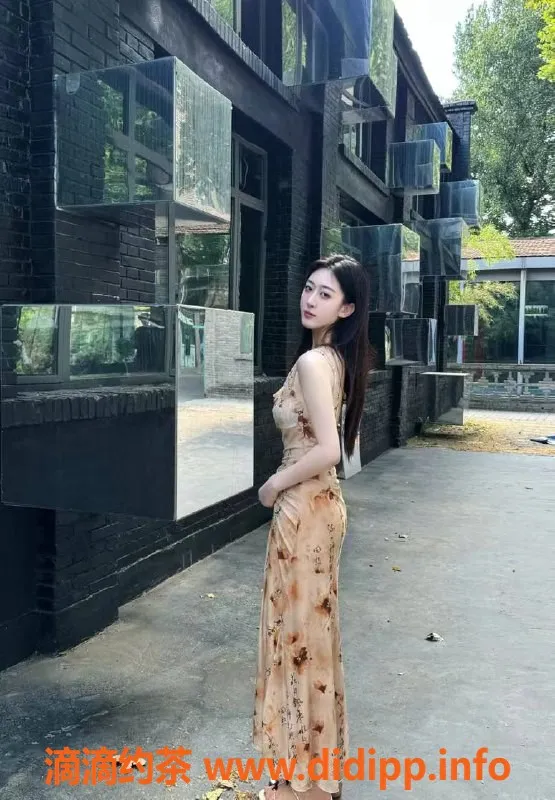 常州楼凤-常州小姜，20岁168cm C杯，800P超值服务