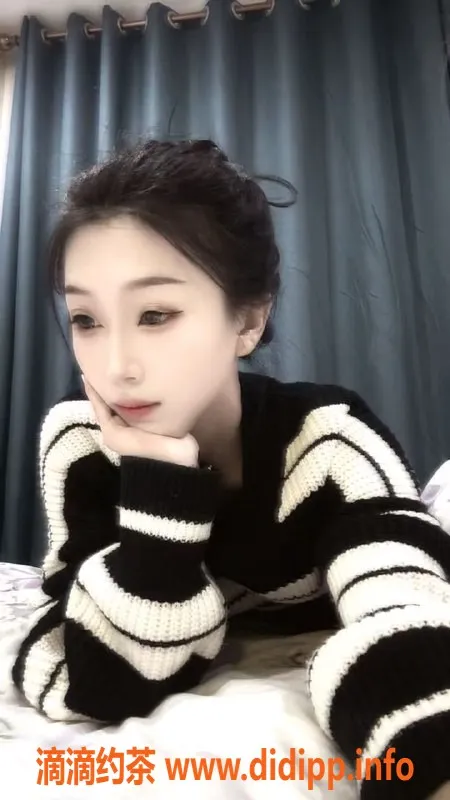 常州楼凤-武进小洋洋，163身高，800起，嫩妹陪浴服务