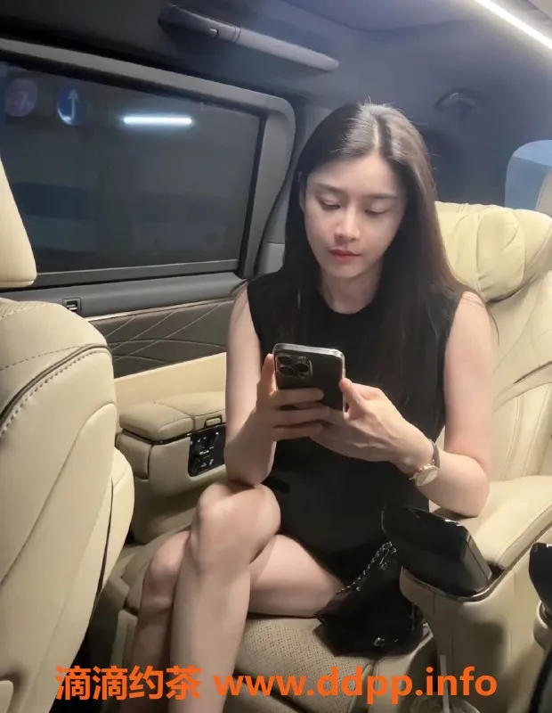 常州楼凤-武进辣辣，167cm嫩妹，800元陪浴服务