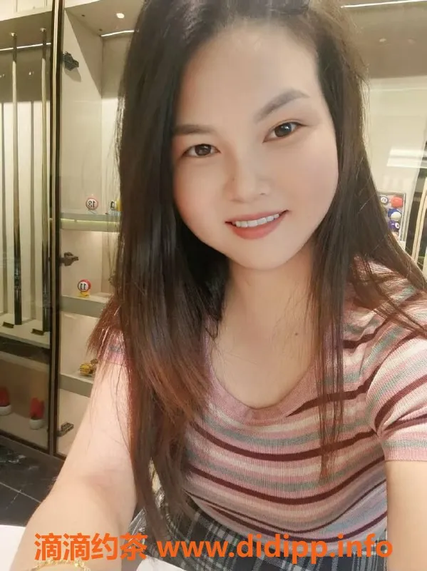 中山楼凤-沙溪小飞燕：25岁C罩杯性感尤物