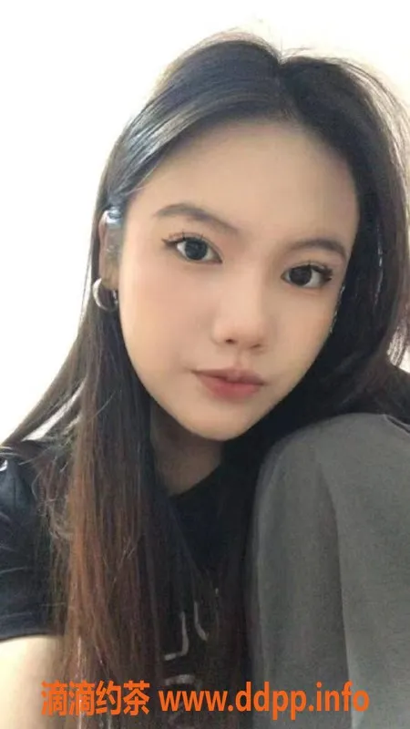 惠州楼凤-惠州KK 20岁 B+胸围 53kg陪洗服务