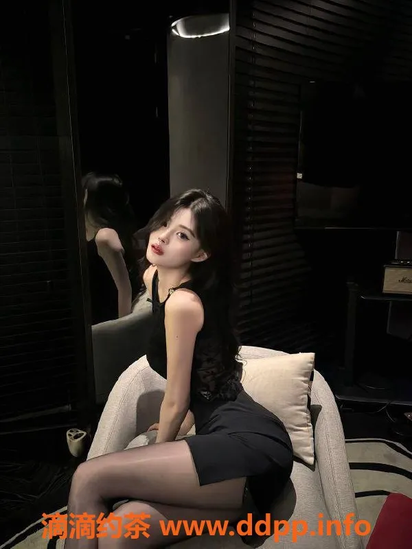 南通楼凤-南通新人阳阳，170cm大长腿，服务超赞！