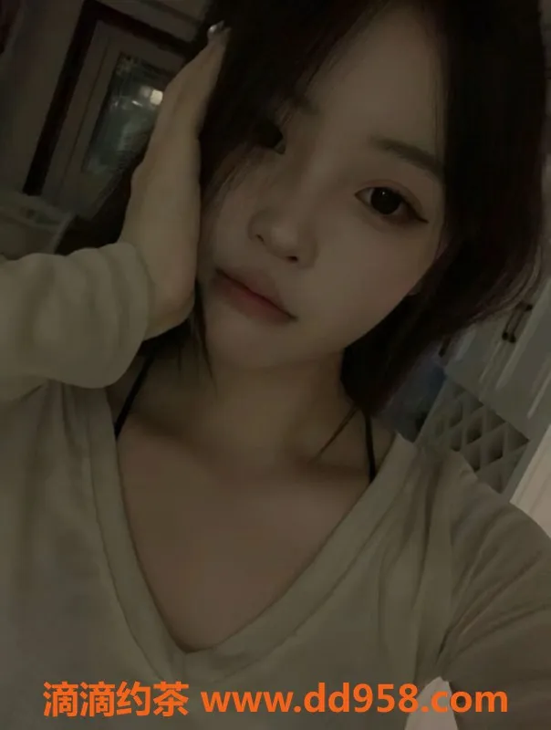 常州楼凤资源信息,武进冬冬，165cm嫩妹，600元起服务