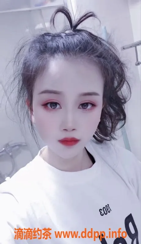 无锡楼凤-滨湖蠡湖公寓性感小姐，178CM身高