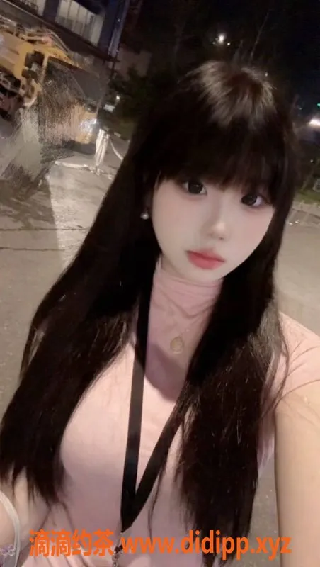 南通楼凤-学生苏苏，165高，110体，B罩杯，服务多样，价格P800