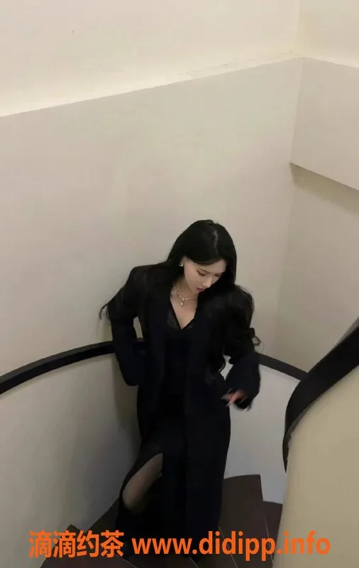 常州楼凤资源信息,常州小柒柒，21岁，170cm，100斤，仅需600P