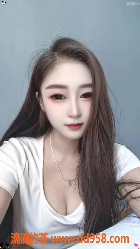 惠州楼凤-麦地陈圆圆，25岁C罩杯，超值服务等你来享！