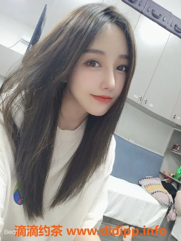 无锡楼凤-梁溪杨洋，1200元顶级美女服务