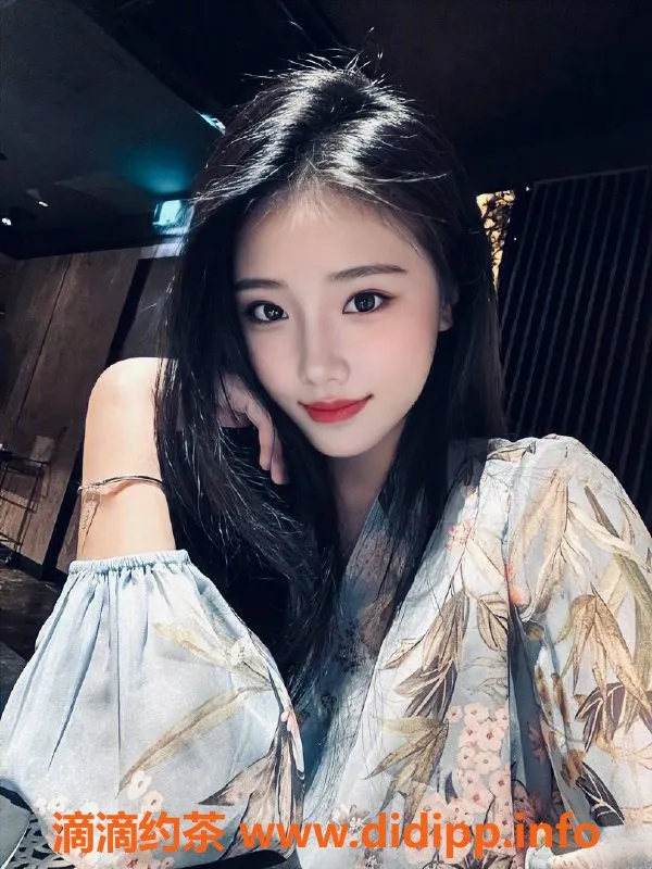 惠州楼凤-惠城小蜜蜂，700元起，服务一流！