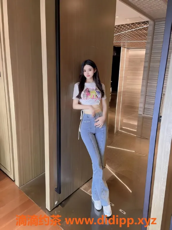 无锡楼凤-梁溪小土豆，娇小玲珑，A套餐1100元