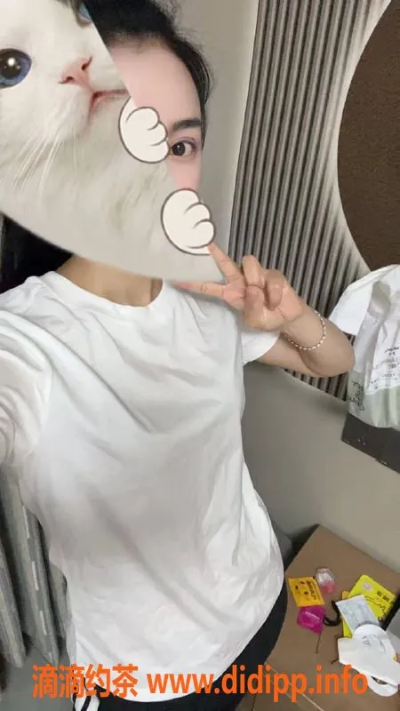 南通楼凤-崇川区小白，7p体验，白皙无瑕御姐