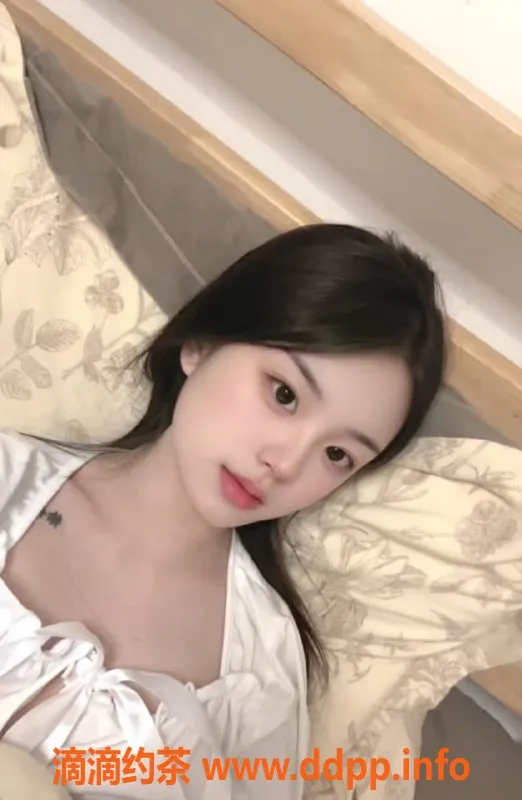 南通楼凤-19岁悦悦，身高164，体重90，P800提供贴心服务