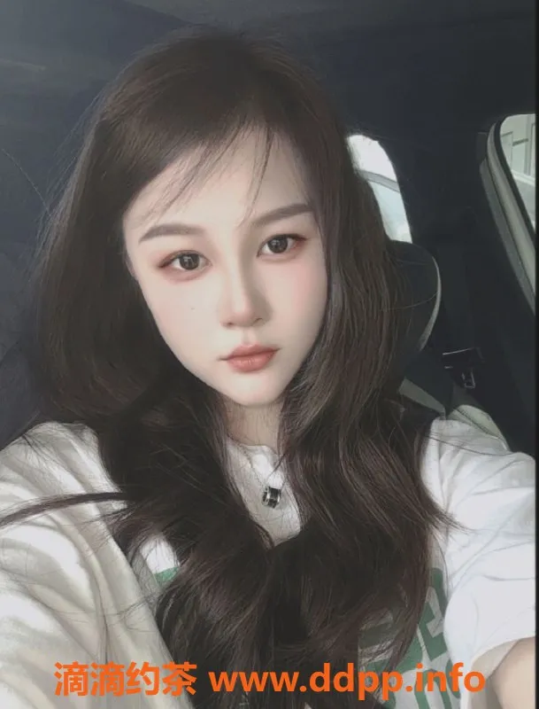 中山楼凤-小榄小熙，99年佳丽，36B诱惑，只需550元起