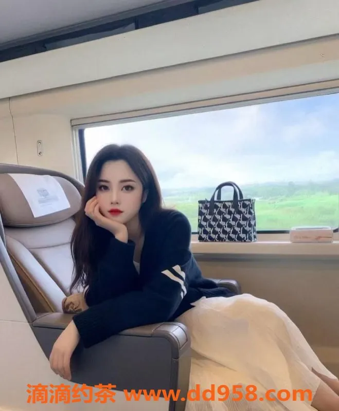 南通楼凤-崇川区小凤凰，水中萧与鸳鸯浴体验