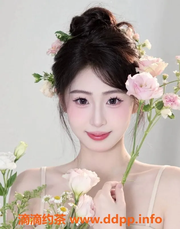 南通楼凤-橙子（19岁）水嫩乖巧，服务细致